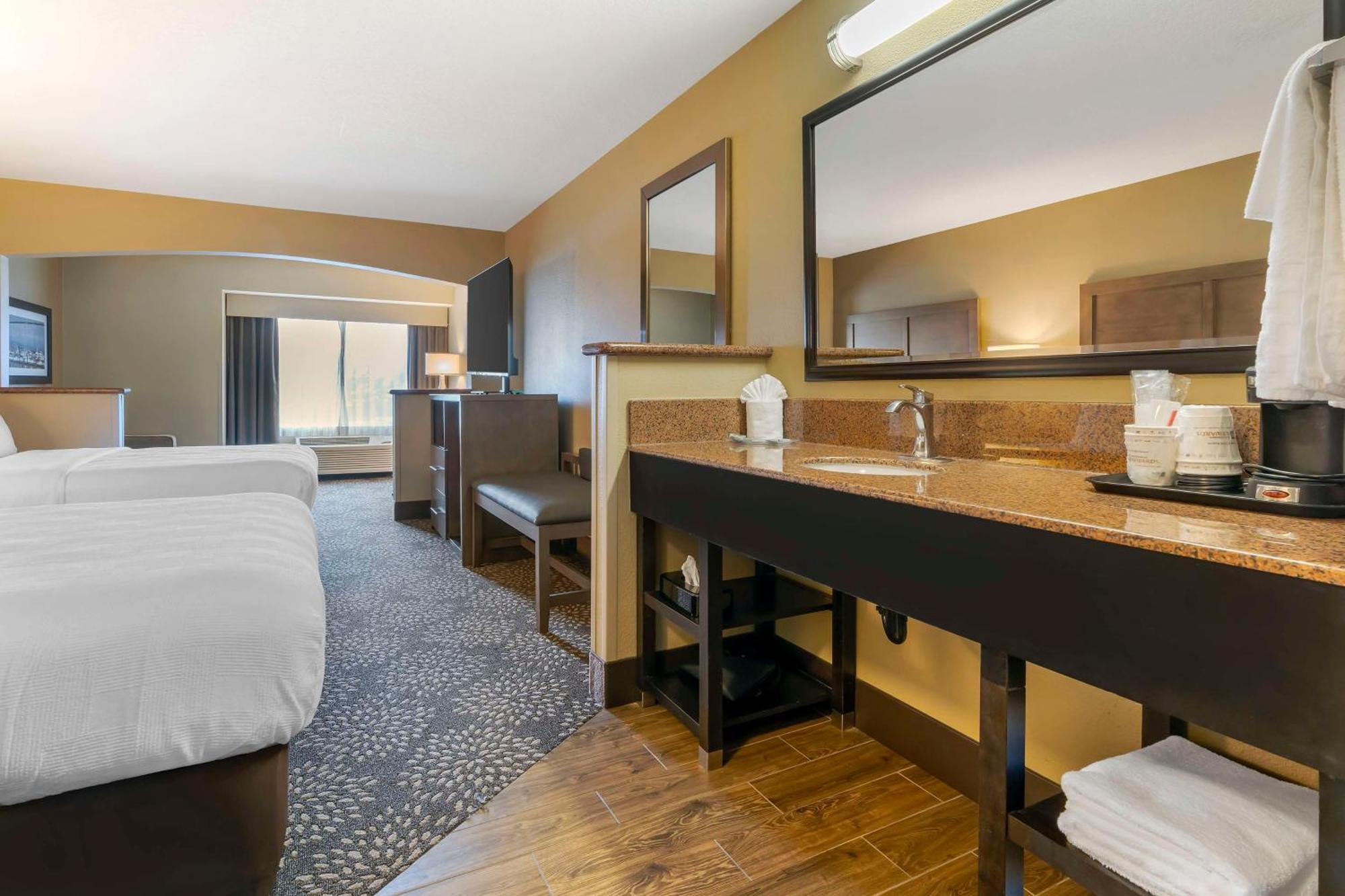 Best Western Columbia River Waterfront Hotel Асторія Екстер'єр фото